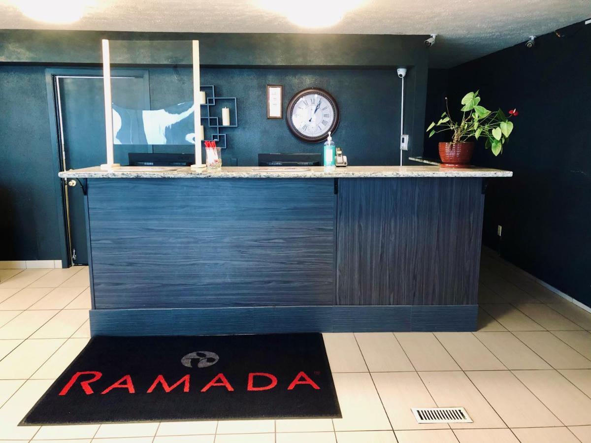 Ramada By Wyndham Spokane Valley Exterior photo